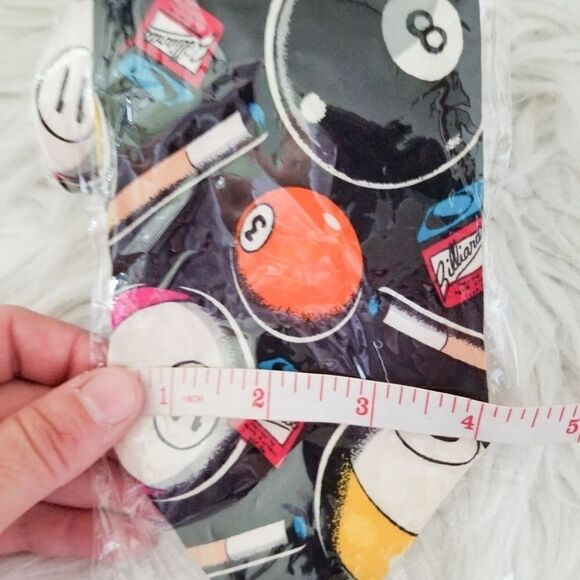 Silk new with tags tie with billiard theme - Picture 4 of 4